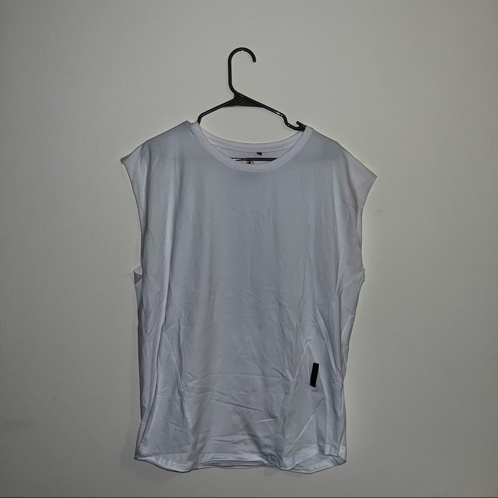 Alphalete | Medium | White | Sleeveless Tank